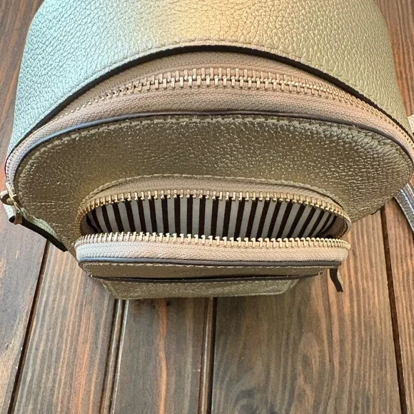 Henri Bendel Backpack Brown Stripe Lining Classic Gold Metallic EC - Picture 5 of 8